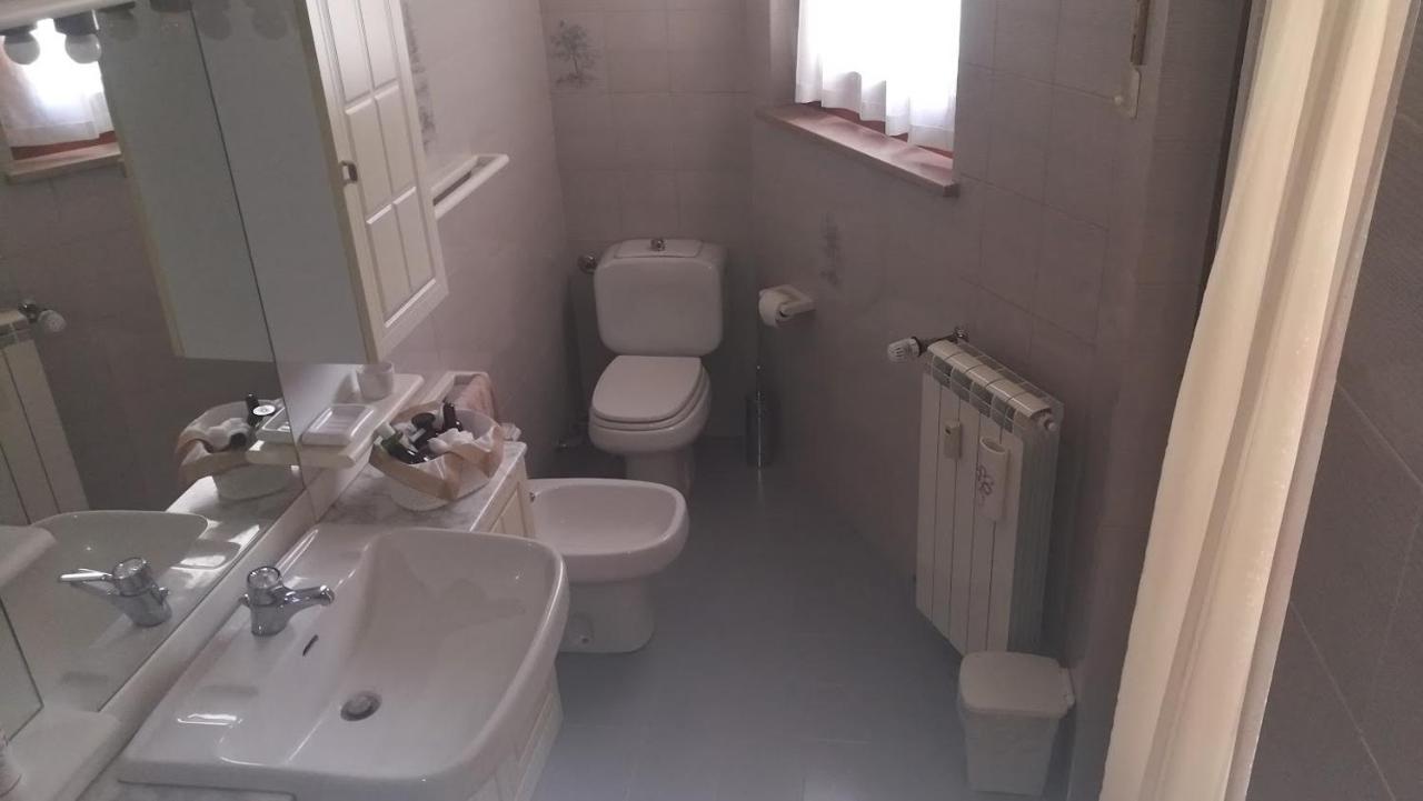 Casa Lucy Apartment อาออสตา ภายนอก รูปภาพ